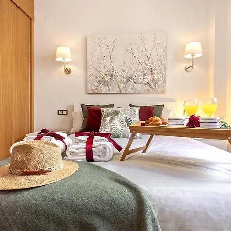 -malagasunapts-romantic Private Terrace&shared Pool * Malaga