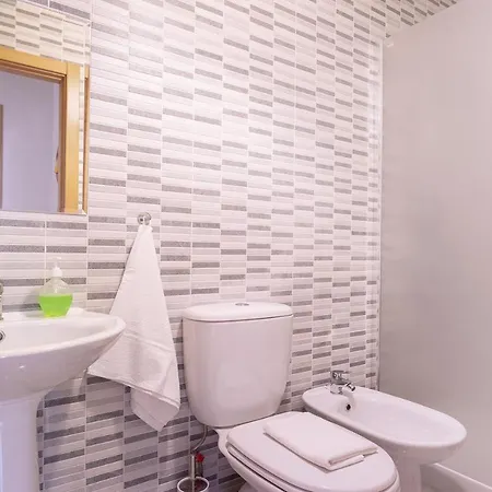 -malagasunapts-romantic Private Terrace&shared Pool